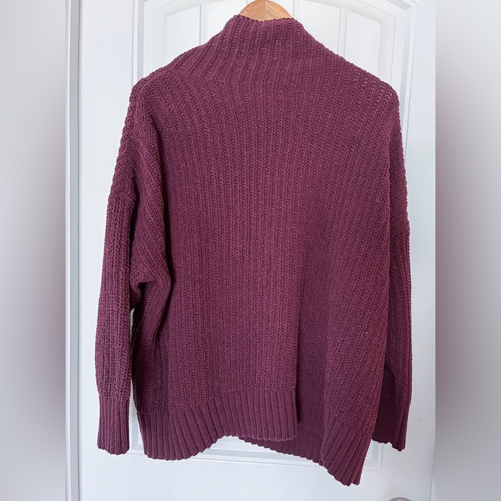 Aerie Sweater Women’s Plum Pullover Mock Neck Knit Oversized Sweater Size Medium - Picture 2 of 3